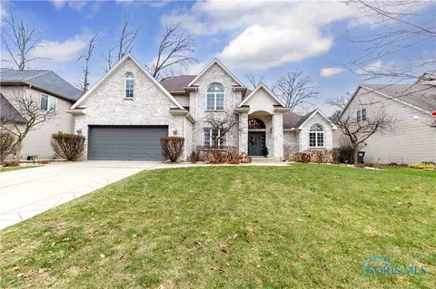 2500 White Aspen Rd, Sylvania, OH 43560
