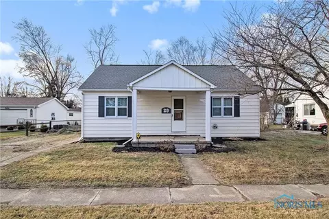 29 Connelsville Ave, Toledo, OH 43615