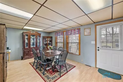 449 Monroe St, Delta, OH 43515 photo 6