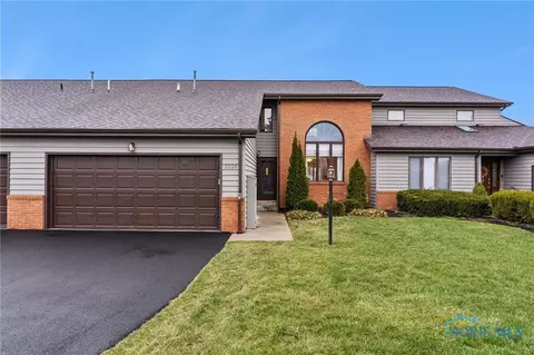 2226 Quail Lake Rd #U37, Findlay, OH 45840
