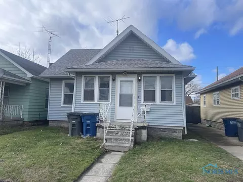 324 Sheldon St, Toledo, OH 43605