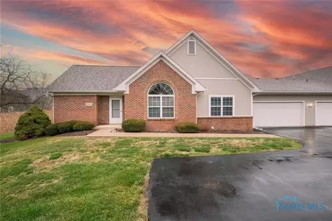 29937 Zachary Ln, Rossford, OH 43460