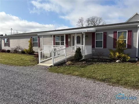 1174 E Third St, Ottawa, OH 45875 photo 3