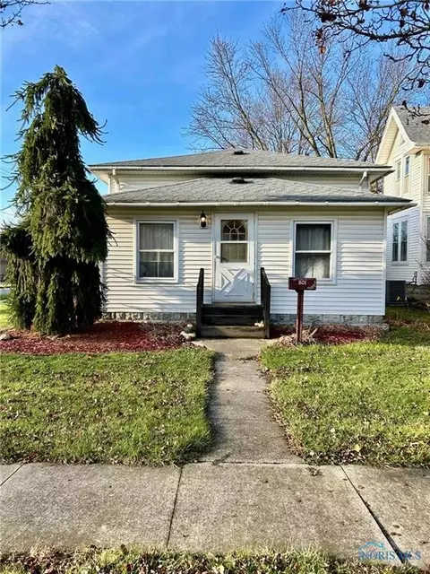 801 E High St, Hicksville, OH 43526