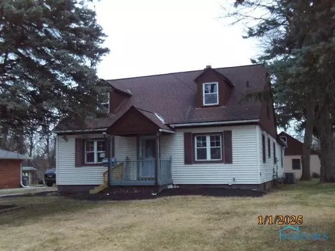 5654 Douglas Rd, Toledo, OH 43613