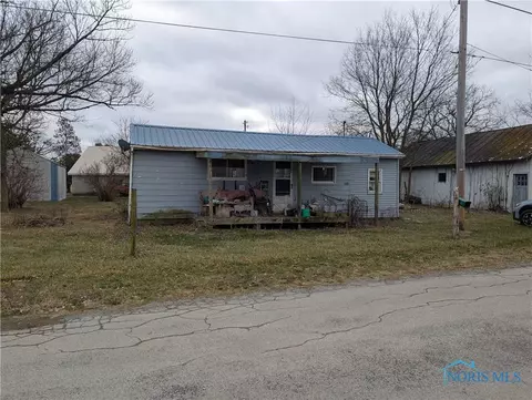 5369 Quincy St, Harpster, OH 43323