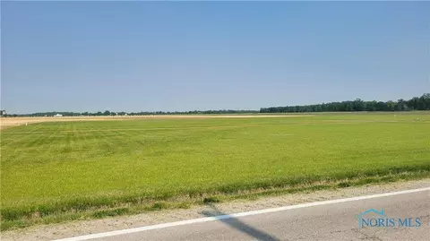 1613 N State Rd 590, Gibsonburg, OH 43420