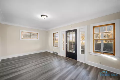 824 Parkside Blvd, Toledo, OH 43607 photo 8