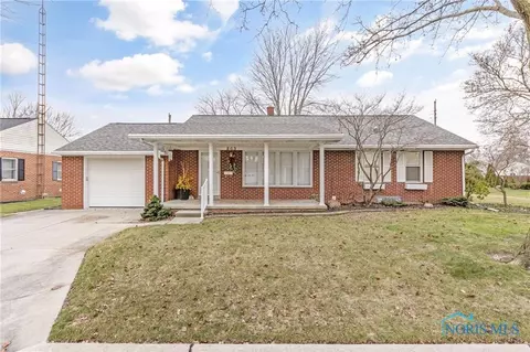 203 Degroff Ave, Archbold, OH 43502