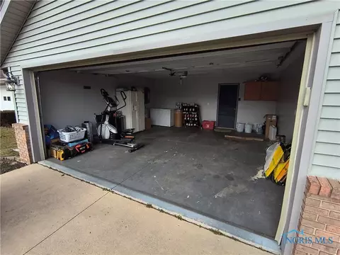 1625 Colonial Ln, Bryan, OH 43506 photo 30