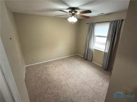 1625 Colonial Ln, Bryan, OH 43506 photo 19