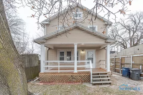 3514 Upton Ave, Toledo, OH 43613