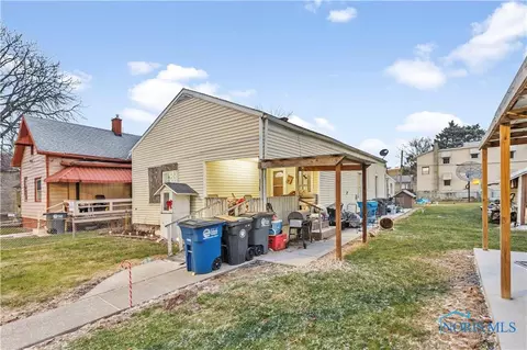 718 Buffalo St, Toledo, OH 43604