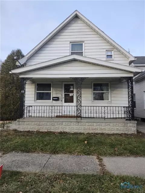 435 E Streicher St, Toledo, OH 43608