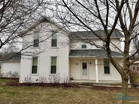 1392 River St, Fremont, OH 43420