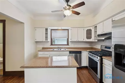 1943 Upton Ave, Toledo, OH 43607 photo 13