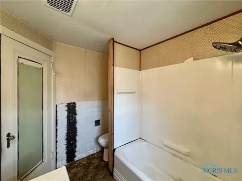 325 E Mulberry St, Bryan, OH 43506 photo 25