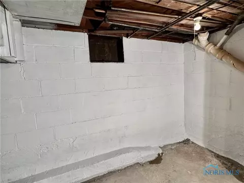 325 E Mulberry St, Bryan, OH 43506 photo 32