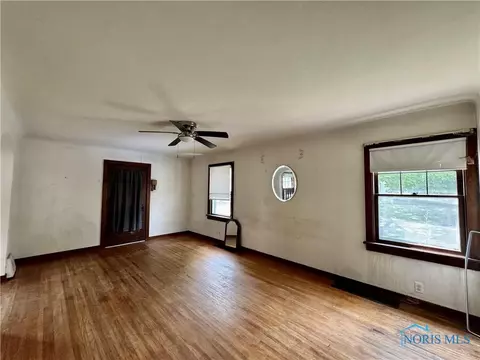 325 E Mulberry St, Bryan, OH 43506 photo 11