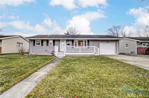 355 Mona Ln, Findlay, OH 45840