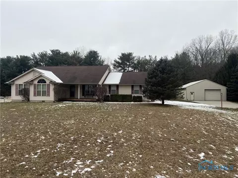 5210 S Berkey Southern Rd, Whitehouse, OH 43571