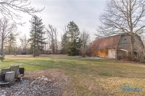 1040 E 2nd St, Ottawa, OH 45875 photo 26