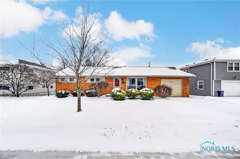 707 W Melrose Ave, Findlay, OH 45840