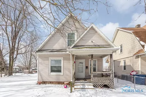 738 Yondota St, Toledo, OH 43605