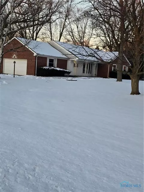 249 N County Road 198, Fremont, OH 43420