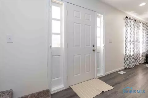 100 Maple Leaf Dr, Kalida, OH 45853 photo 3
