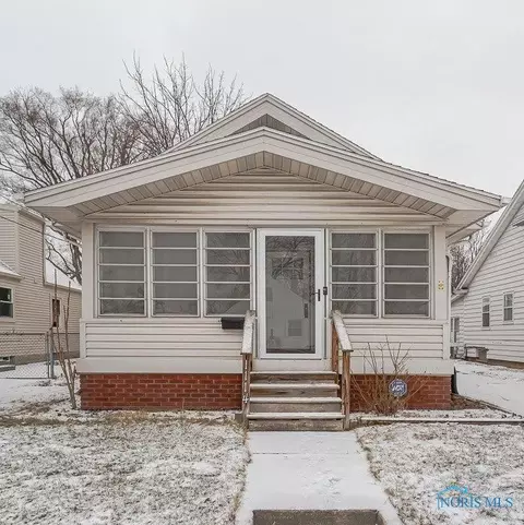 1114 Olson St, Toledo, OH 43612