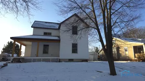 609 Strong St, Napoleon, OH 43545