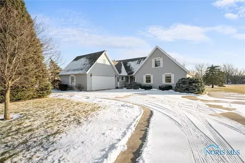4860 Walbridge Rd, Northwood, OH 43619