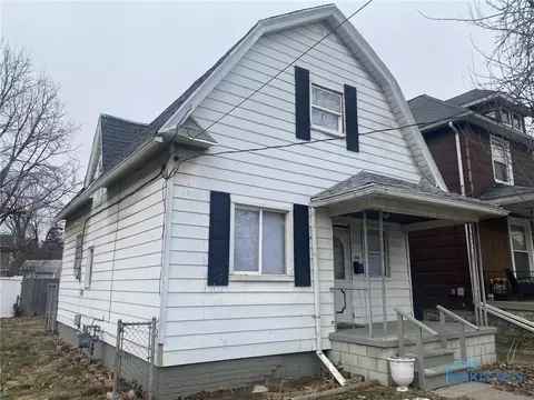 706 Berry St, Toledo, OH 43605