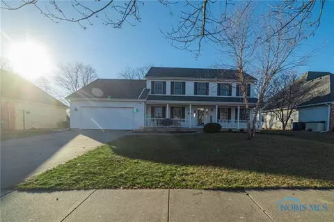 26511 Catawba Dr, Perrysburg, OH 43551