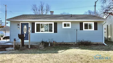 5634 Steffens Ave, Toledo, OH 43623