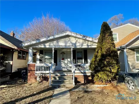1932 Brussels St, Toledo, OH 43613