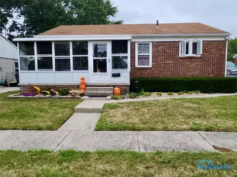 3527 146th St, Toledo, OH 43611