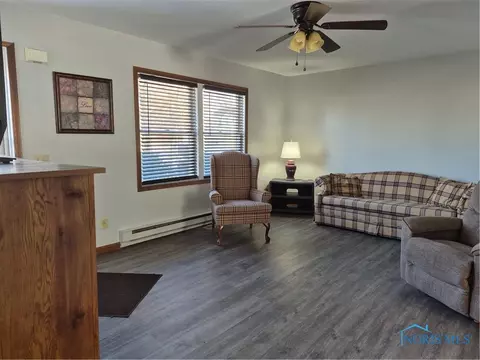 204 Walnut St, Arcadia, OH 44804 photo 3