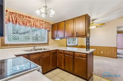 434 2nd St, Findlay, OH 45840 photo 17