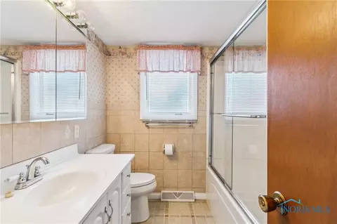 434 2nd St, Findlay, OH 45840 photo 24