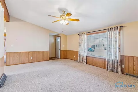 434 2nd St, Findlay, OH 45840 photo 8