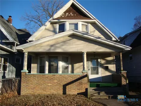 2454 Lawton Ave, Toledo, OH 43620