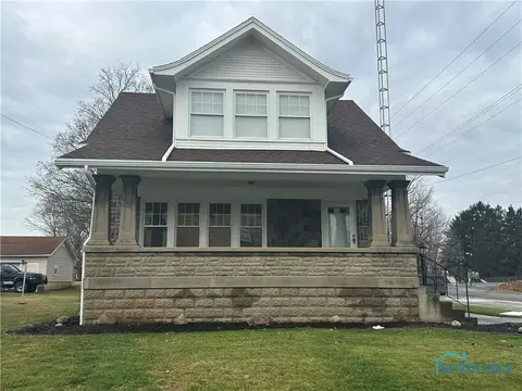 29 N Marion St, Bloomville, OH 44818