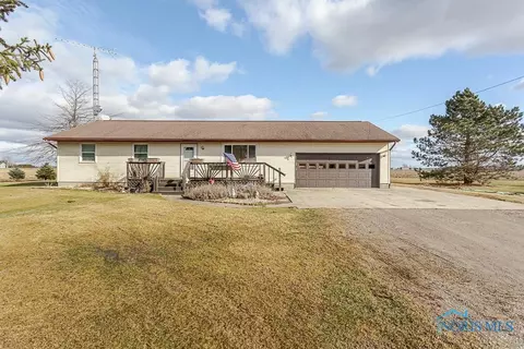 2274 Milton Rd, Deshler, OH 43516