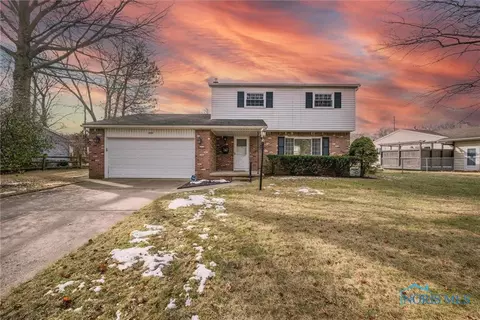 1558 Woodhurst Dr, Toledo, OH 43614