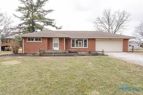 1245 Bucyrus Rd, Galion, OH 44833