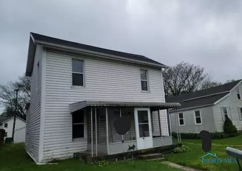 146 Railroad St, Tiffin, OH 44883