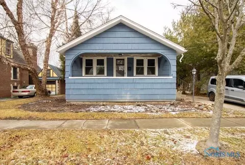 322 W Merry Ave, Bowling Green, OH 43402