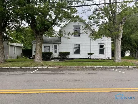 308 N 1st St, Oakwood, OH 45873